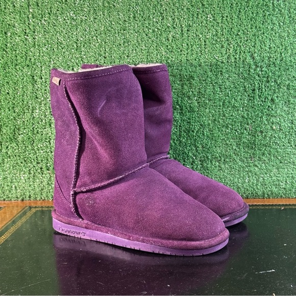 BearPaw Shoes - Bearpaw Eva Short Plum Boots Women’s Size 8